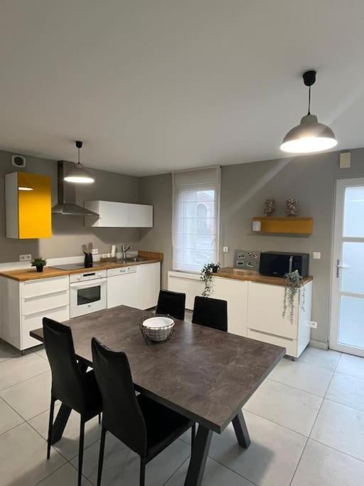 La Maison Du Bonheur 70 M² Saint-Amand-les-Eaux Exteriör bild